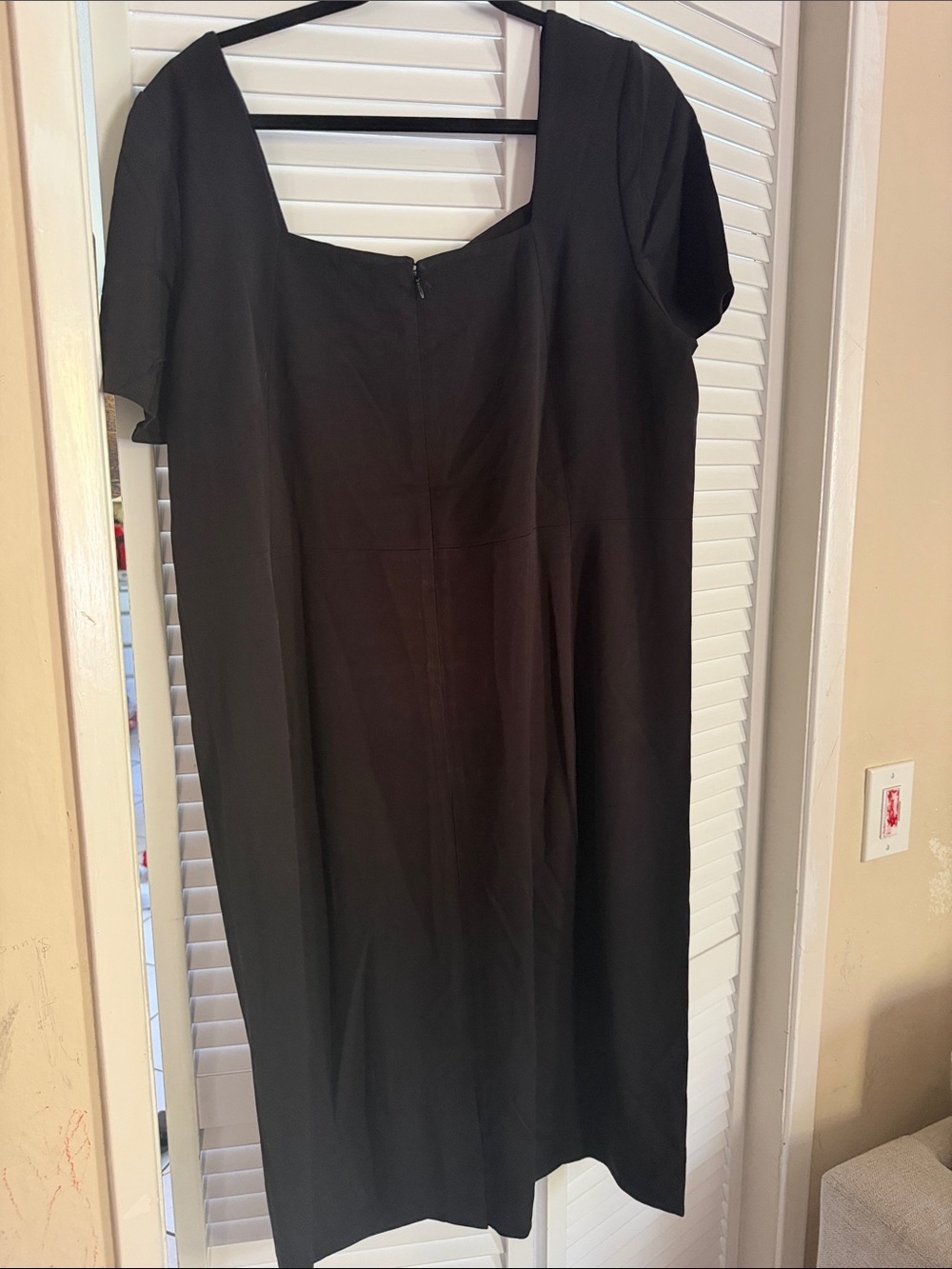 Rafaella Black Scoop Neck Midi Dress - Picture 4 of 4